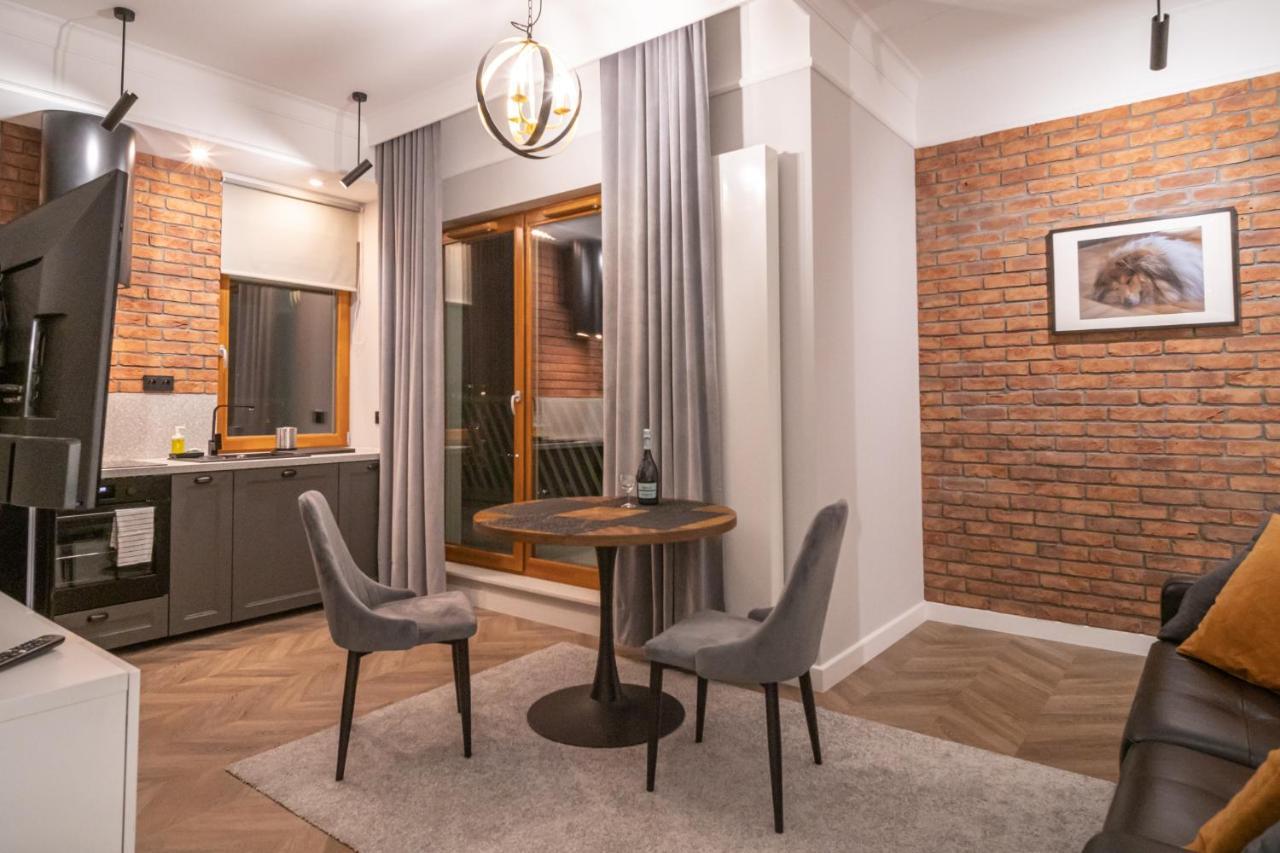 Labo Apartment Metro Mlociny วอร์ซอ ภายนอก รูปภาพ